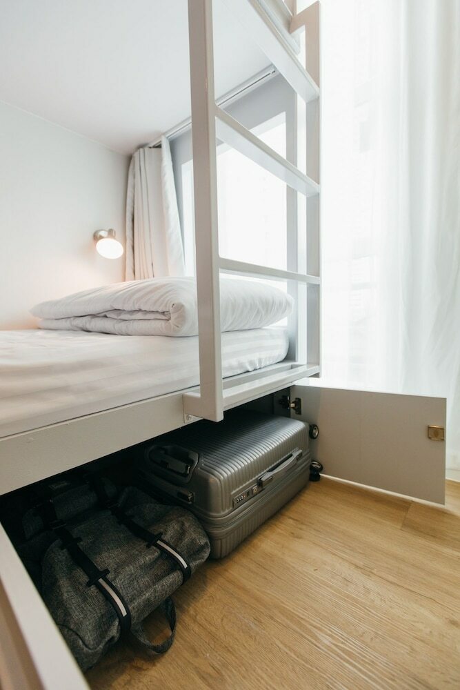 Hostal Chamberlain Hostel