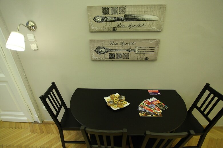 Dfive Apartments - Zichy