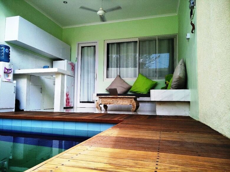 Hotel Bali Paradise Suites Seminyak
