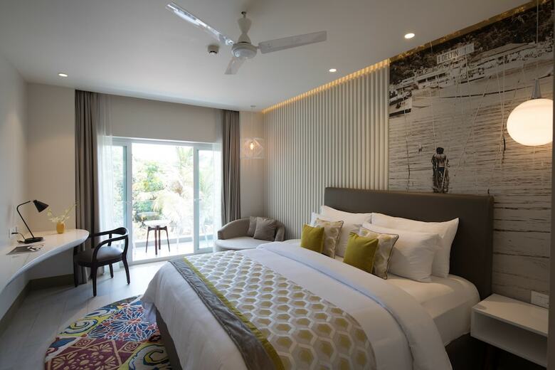 Hotel The Park Baga River
