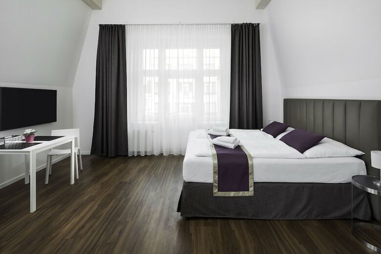 Apartamentos Elizabeth Suites