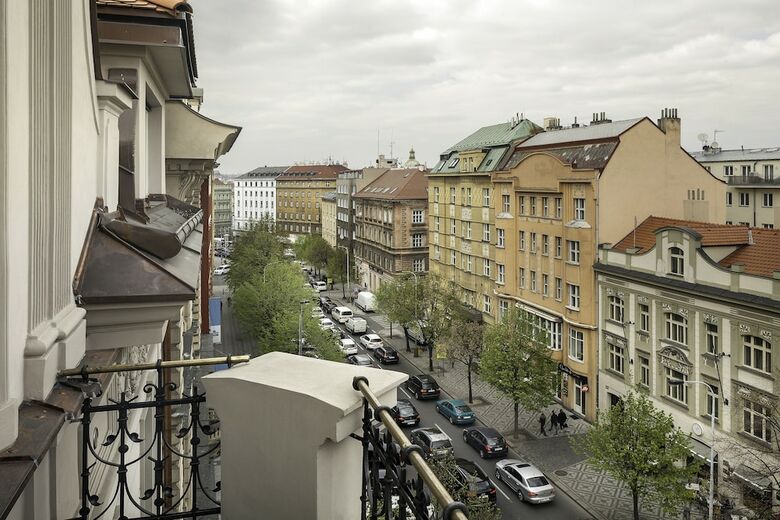 Apartamentos Elizabeth Suites