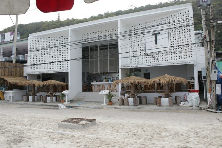 Hotel Tawaen Beach Resort