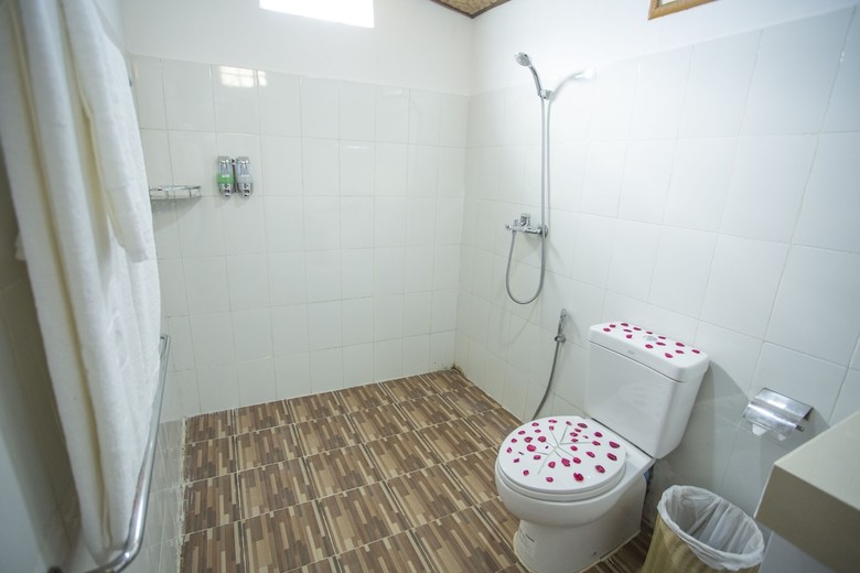 Hotel Jl Lodge Ngwe Saung