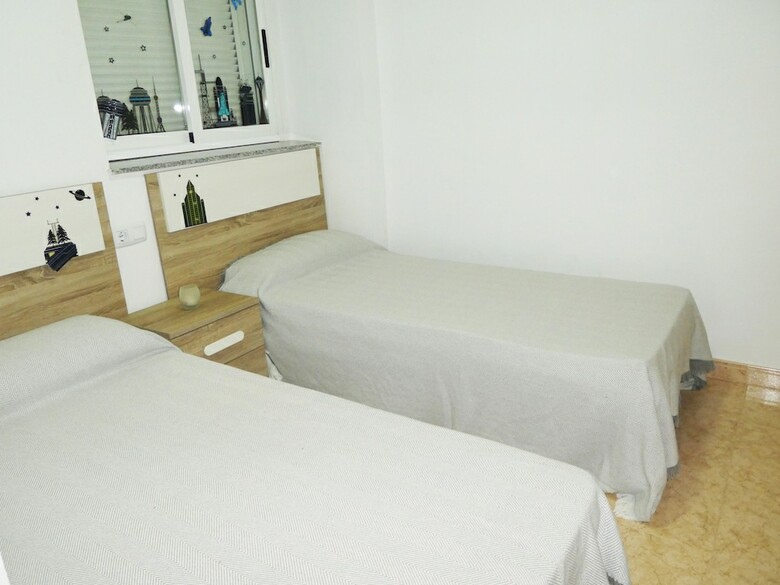 Apartamentos Tavernes Gand�a 3000