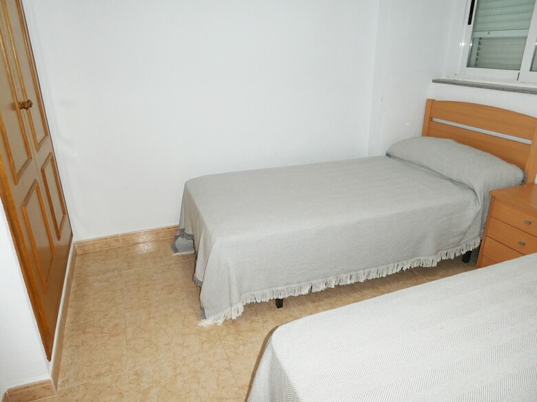 Apartamentos Tavernes Gand�a 3000