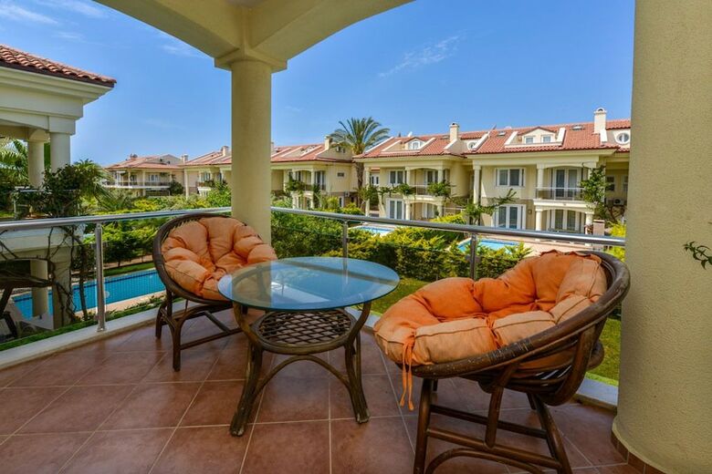 Sunset Beach Villas And Apartments