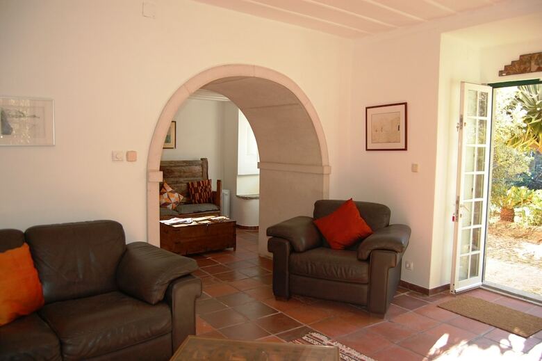 Villa Santa Iria By Portugal Portfolio