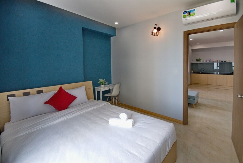 Handy Beachfront Apartment