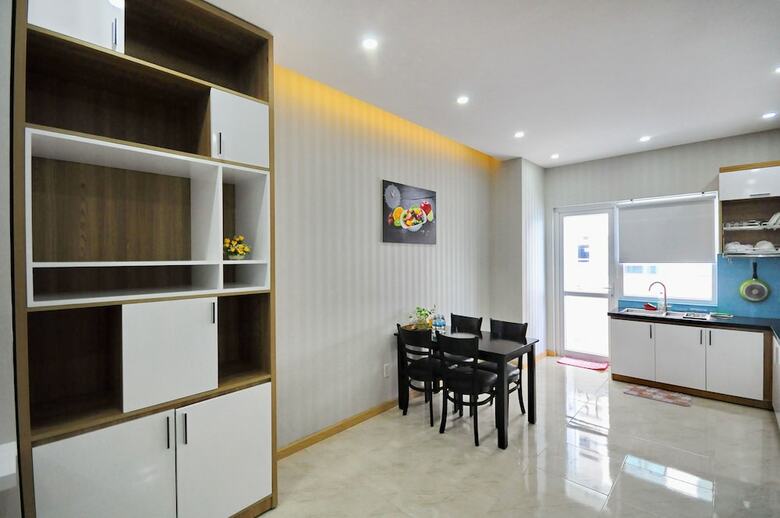 Handy Beachfront Apartment