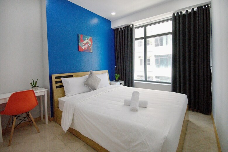 Handy Beachfront Apartment