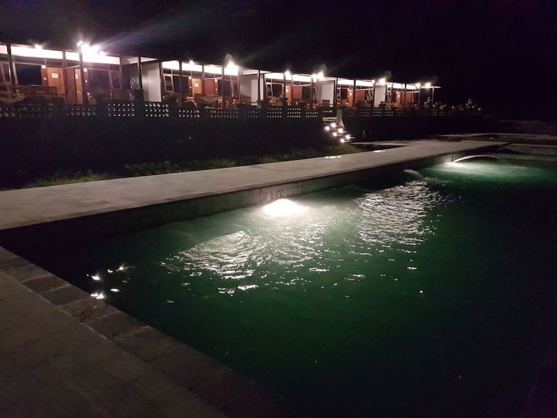 Nusantara Hotel & Restaurant