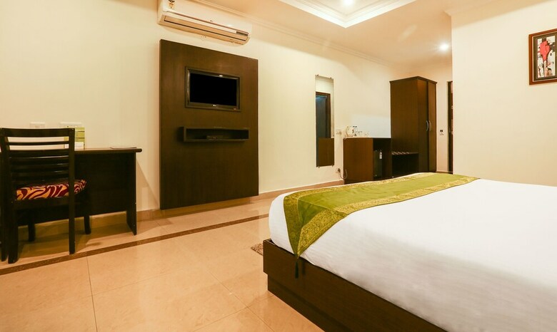 Hotel Treebo Trend Gk Conifer
