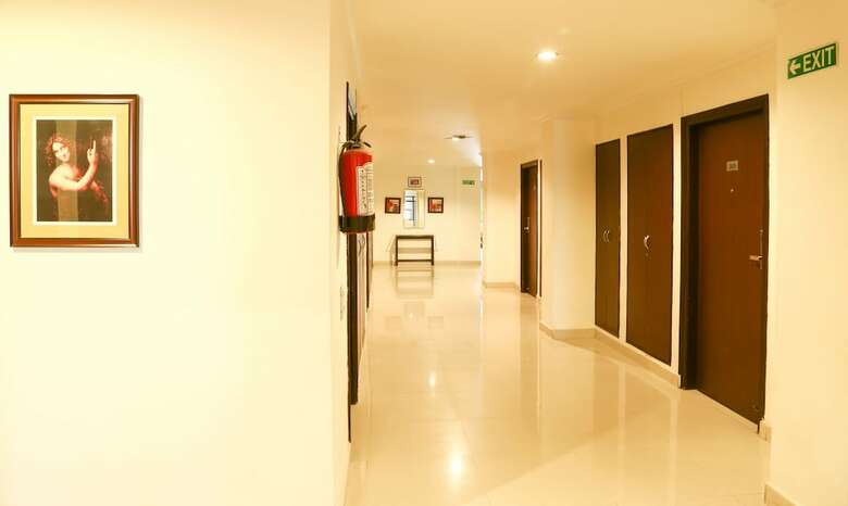 Hotel Treebo Trend Gk Conifer