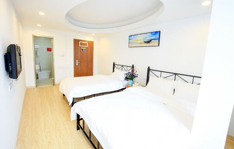 Hotel Global Village River View Hostel