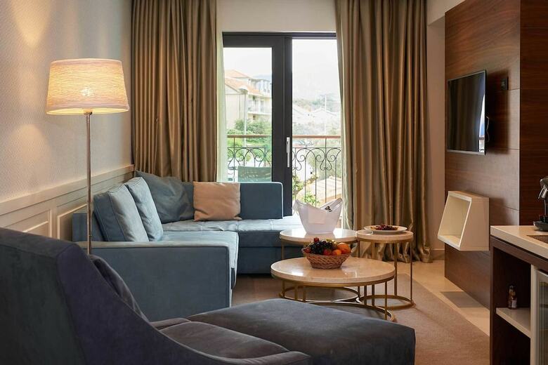 Huma Kotor Bay Hotel And Villas