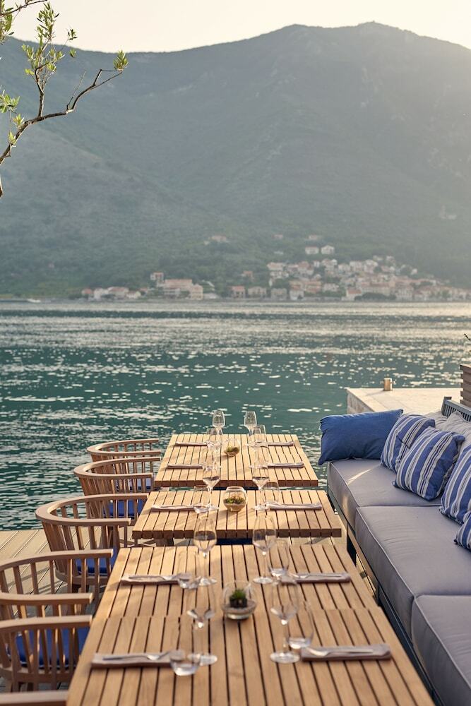 Huma Kotor Bay Hotel And Villas