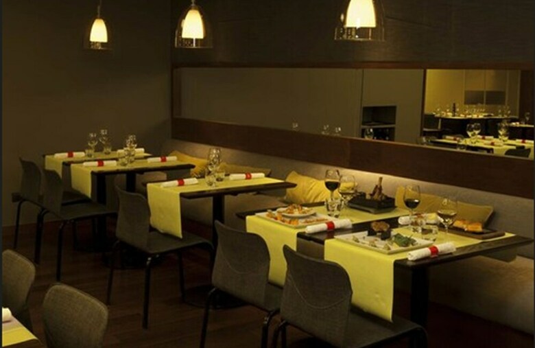 Austral Express Hotel