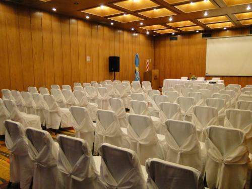 Hotel Rayentray Trelew