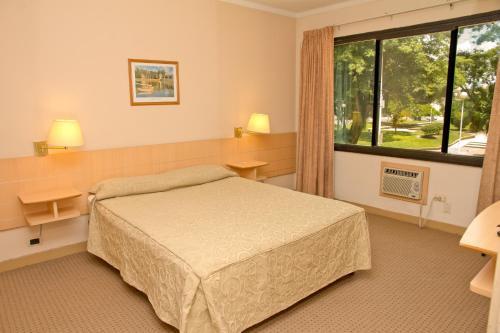 Corrientes Plaza Hotel