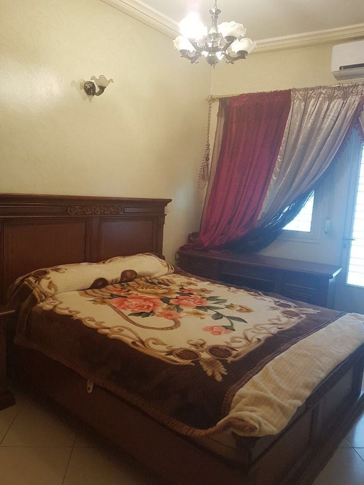 Apartment 3 Rooms City Center Marmoucha