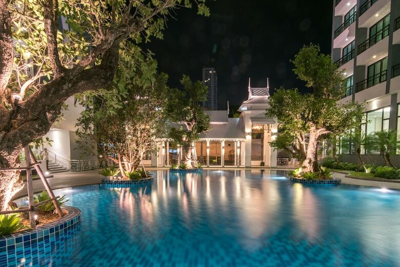 Hotel Bay Beach Resort