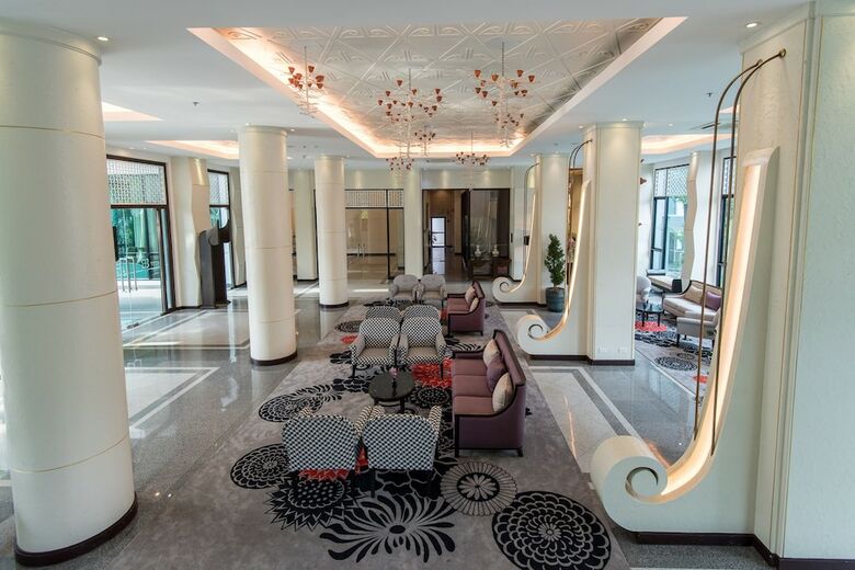 Hotel Bay Beach Resort
