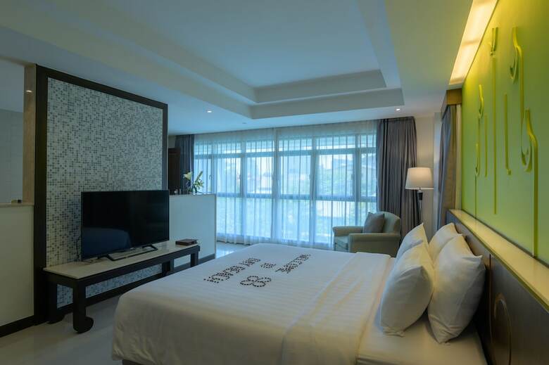Hotel Bay Beach Resort