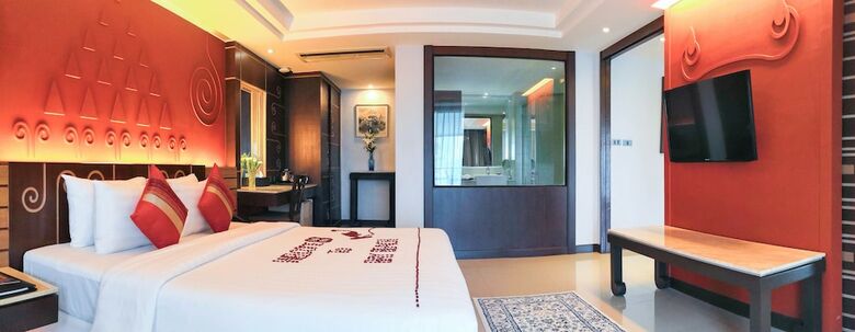Hotel Bay Beach Resort