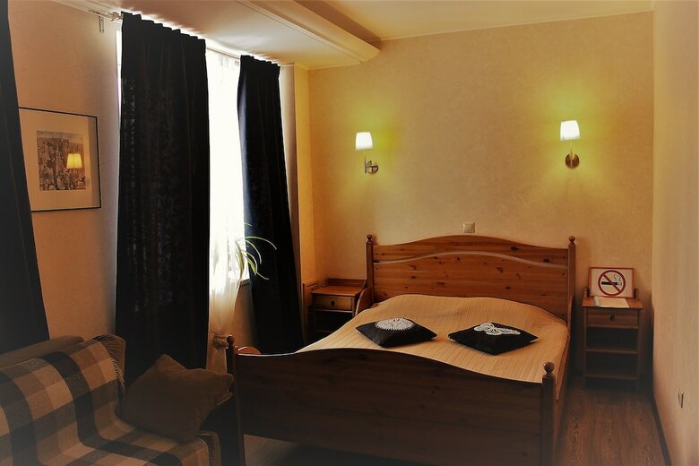 Hotel Sarin