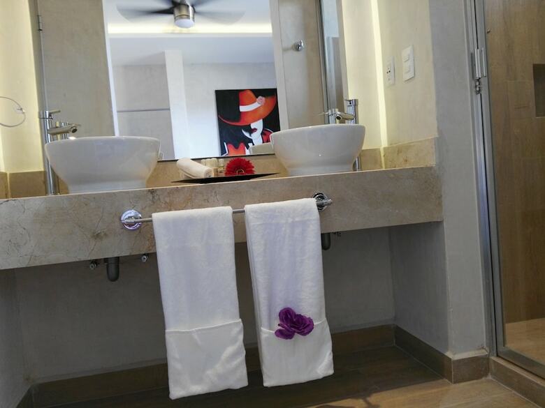 Bed & Breakfast Pacha Tulum Boutique Hotel