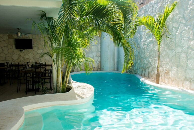 Bed & Breakfast Pacha Tulum Boutique Hotel