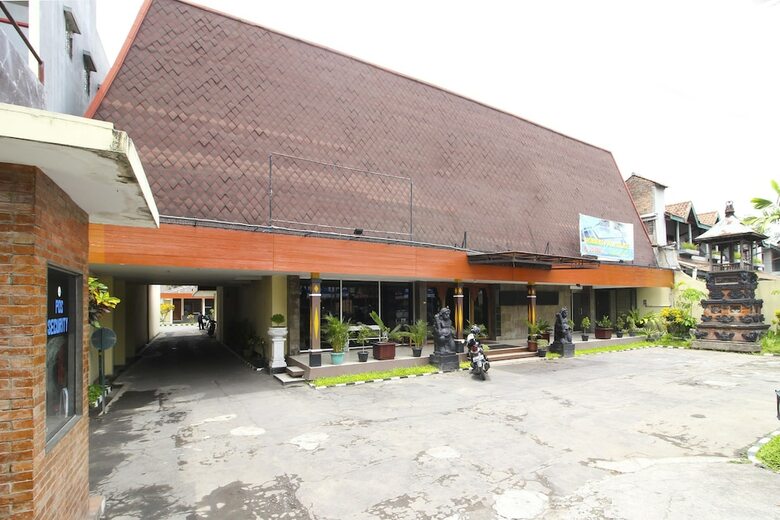 Hotel Reddoorz @ Solo Street