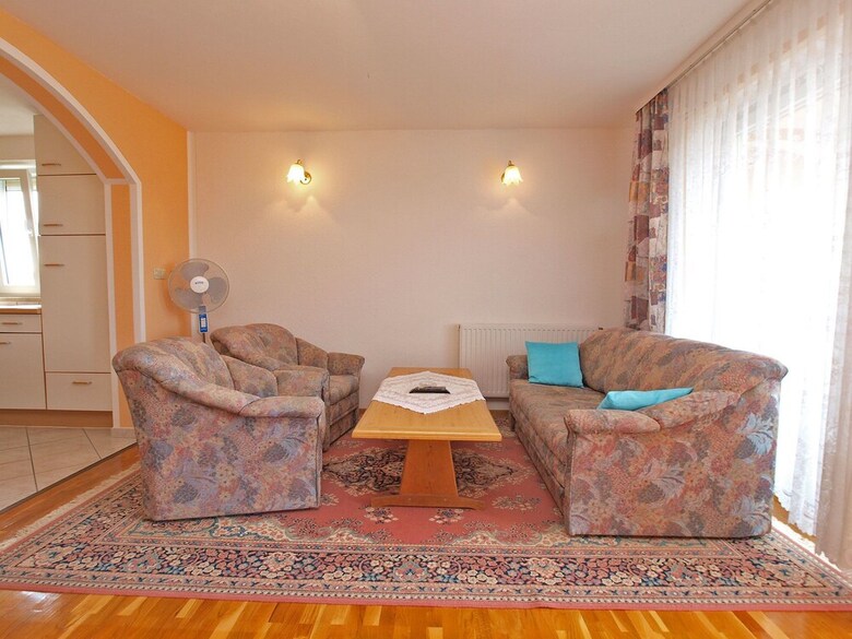 Apartment Denis 19