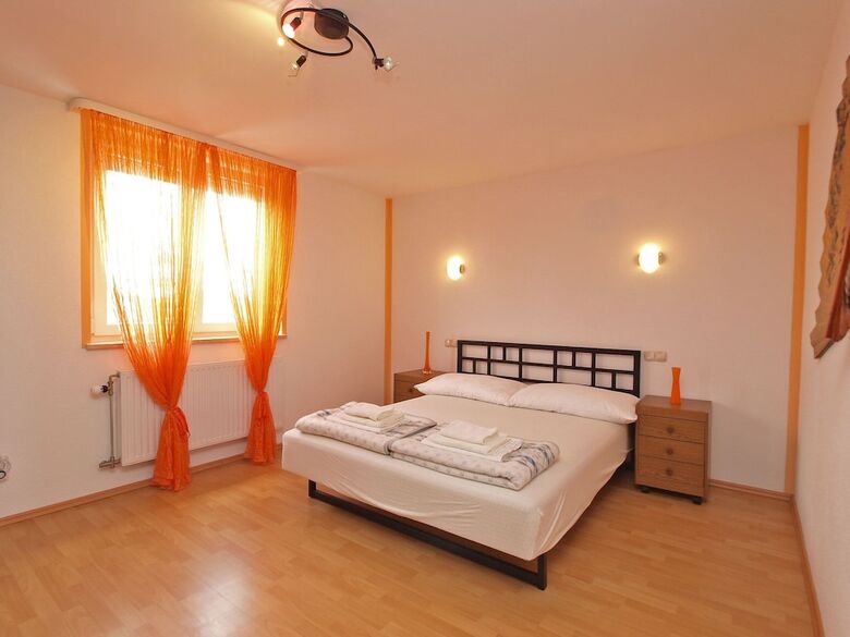 Apartment Denis 19