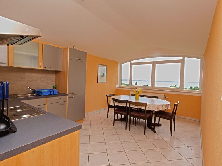Apartment Denis 19