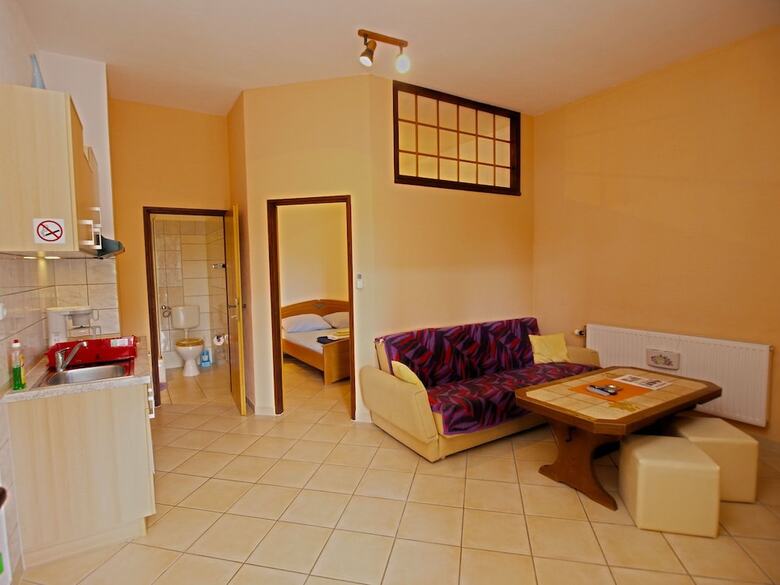 Apartment Denis 19