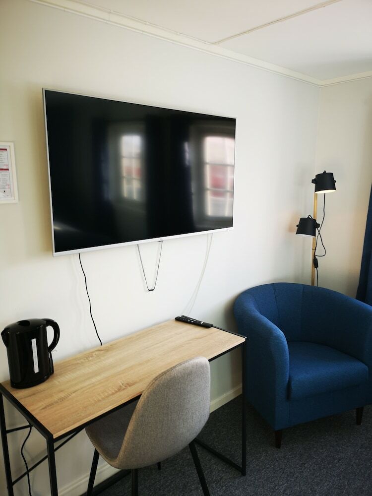 Hotel Henningsv�r Guesthouse