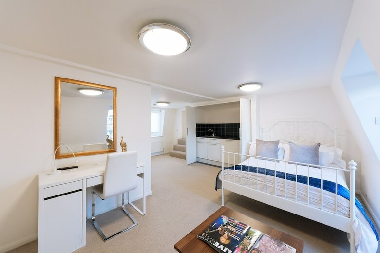 Apartamentos Mayfair Guesthouse