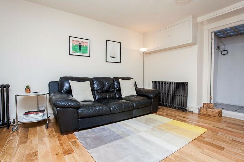 Apartamentos Bright &spacious Central 1 Bed Basement Flat