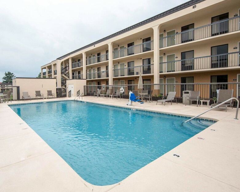 Motel Quality Inn Merchants Drive