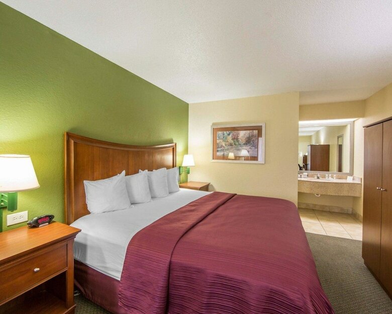 Motel Quality Inn Merchants Drive