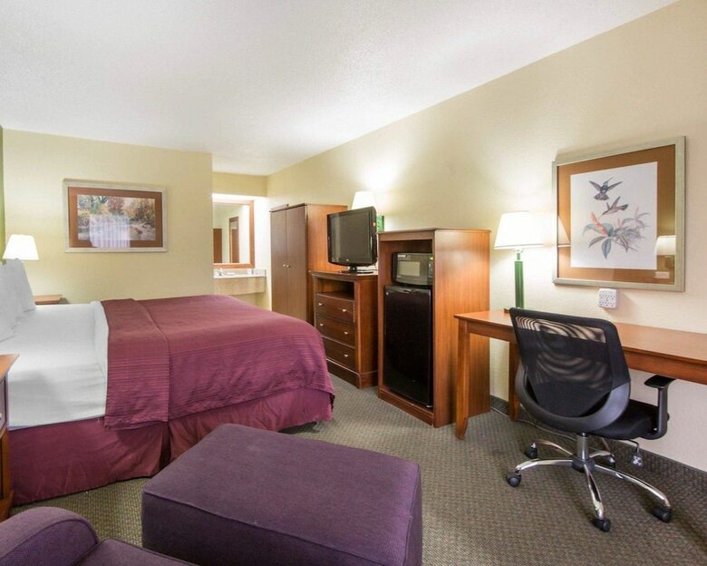 Motel Quality Inn Merchants Drive