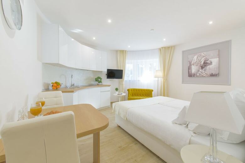 Hotel Best Location Apartments