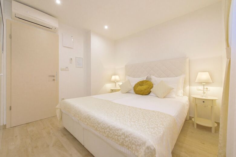 Hotel Best Location Apartments