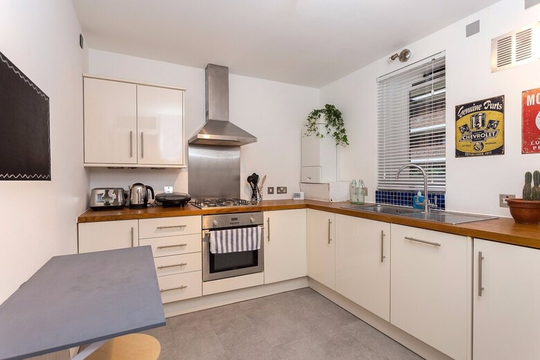 Apartamentos 3 Bedroom Flat Next To Victoria Park Sleeps 6