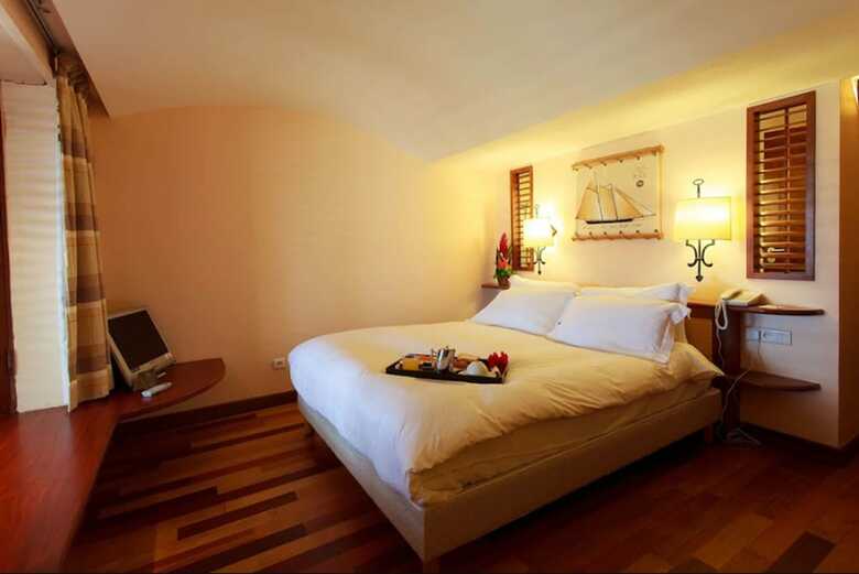 Hotel Bakoua Les Trois Ilets