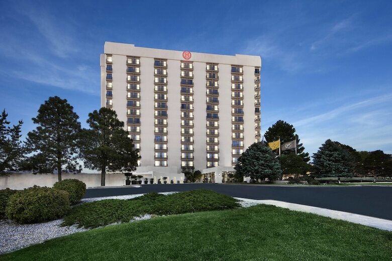 Sheraton Albuquerque Airport Hotel