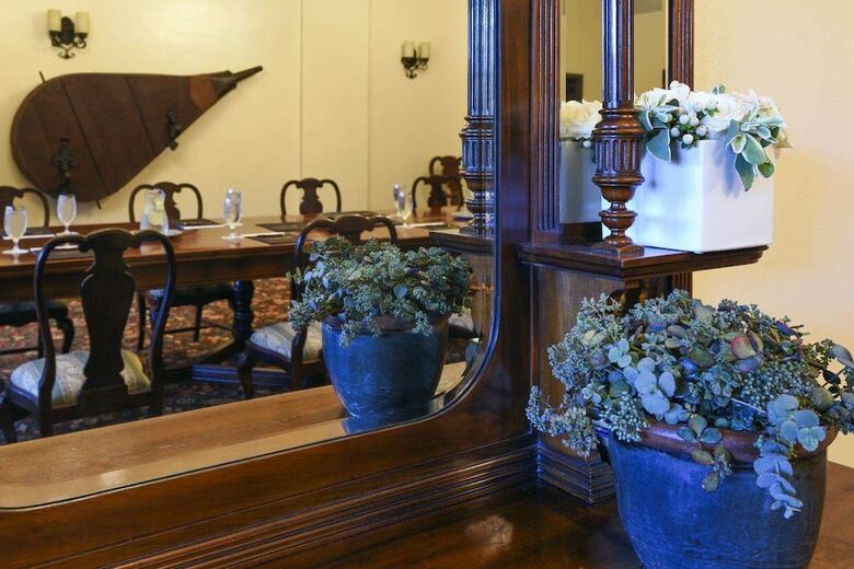 Hotel Benbow Historic Inn