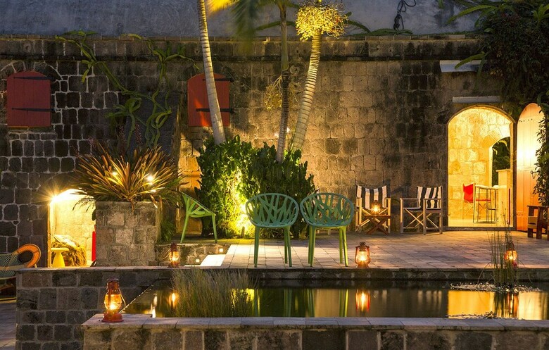 Hotel Golden Rock Inn